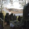 Die Geschichte des jüdischen Friedhofs im Osten von Krumbach reicht zurück bis ins Jahr 1628. 
