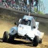 Über 3000 Menschen lockte das Autocross-Rennen an den Kesseltalring nach Brachstadt. Beim 8. Wertungslauf zur Deutschen Meisterschaft ging es rasant her. Foto: Szilvia Iszo