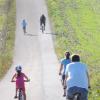 Am Osterwochenende wird es viele Radler in die Natur ziehen – aber bitte mit Abstand. 	