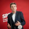 Rolf Mützenich, Vorsitzender der SPD-Bundestagsfraktion, in Berlin kommt zu  einer öffentlichen Diskussionsrunde nach Nördlingen. 