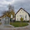 In Buch ist die alte Dorfmitte "Unter der Linde" durch den neuen
Dorfplatz bei der Gaststätte "Lamm" etwas in Vergessenheit geraten. Das
will der Marktrat ändern. 