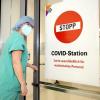 An der Uniklinik in Augsburg ist die Zahl der Corona-Patienten zuletzt wieder gestiegen.