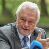 FDP-Vize Wolfgang Kubicki kritisiert Bundeskanzlerin Angela Merkel für ihr Vorgehen in der Corona-Krise. Ihm fehle eine klare Perspektive, sagte er unserer Redaktion.