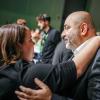 Ricarda Lang, Bundesvorsitzende von Bündnis 90/Die Grünen, und Omid Nouripour, Bundesvorsitzender von Bündnis 90/Die Grünen, umarmen sich beim Bundesparteitag.