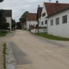 Nur mit dem Auftragen einer einfachen Asphaltdecke au den Ortsstraßen nach dem Kanalbau wollten sich die Bürger im Bissinger Ortsteil Oberringingen nicht zufrieden geben. Sie forderten wie in den anderen Ortsteilen ebenfalls einen Totalausbau der Straßen. Jetzt wurde ein Kompromiss gefunden. 