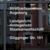 Das Augsburger Landgericht (Symbolfoto)  hat die 30-Jährige und ihren 32-jährigen Mitangeklagten aus dem Landkreis Dillingen im Totschlag-Prozess verurteilt.