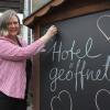 Hotelinhaberin Stefanie Baier-Ruchti aus Füssen ist froh, dass es wieder losgeht.