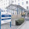Fassungslosigkeit herrscht in Weilheim: Eine Ärztin des Klinikums wurde gestern von einem ehemaligen Patienten erstochen. 