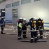 Im Rahmen der gegenwärtigen Feuerwehr-Aktionswoche haben die Feuerwehren Donaualtheim und Hausen am Montagabend gemeinsam den Ernstfall geübt.