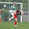 Der FSV Amberg (grün-weiße Trikots) blieb gestern Abend der Sieger im Duell mit dem TSV Kirchheim.  