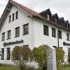 Die Ende 2017 geschlossene Filiale der VR-Bank Starnberg-Herrsching-Landsberg in Pflugdorf.