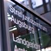Ein 15-Euro-Gürtel kostet einen Käufer in Augsburg noch einmal über 300 Euro für Gerichts- und Gutachterkosten.