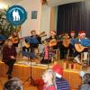 Golzow in der Weihnachtszeit 2018, die syrischen Kinder musizieren gemeinsam mit den deutschen Kindern. Die Integration der Flüchtlingsfamilien scheint damit geglückt.  