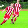 Philipp Scherer (links) zählt zu den ersten Anwärtern auf einen Platz in der Neusässer Startelf. Wadim Hartwich (rechts) auf jeden Fall. Foto: Marcus Merk