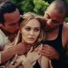 Lily-Rose Depp in einer Szene der neuen Serie "The Idol".