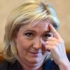 Vor den Präsidentschaftswahlen will sich Marine Le Pen nicht mit der Polizei über die Bezahlung ihrer Assistentin im EU-Parlament unterhalten.  	 	
