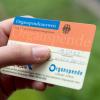 Der Organspendeausweis schafft Ärzten und Angehörigen Klarheit. Doch viel zu wenige Menschen in Deutschland haben so einen Ausweis.