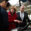 Ali Azizi, Elke Büdenbender und Joachim Krimmer, Präsident der Handwerkskammer Ulm.  	