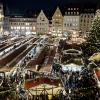 Überstrahlt alle anderen: der Weihnachtsbaum auf dem Augsburger Christkindlesmarkt.