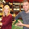 Merit Kraft (25) und Kevin Beutekamp (27) eröffnen am Freitag ihren Bioladen, in dem sie auch regionale Produkte verkaufen. Die beiden sehen Babenhausen als guten Standort für Gründer.