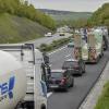 Nach einem Unfall auf der A96 bei Windach staute sich der Verkehr auf der Autobahn und den Nebenstrecken.