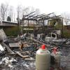 Nur noch Reste vom Vorzelt blieben über bei einem Wohnwagenbrand in Mühlhausen.