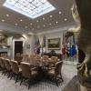 Der Roosevelt Room befindet sich im Westflügel des Weißen Hauses und dient als Konferenzraum.