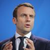 Der französische Präsident Emmanuel Macron hat sich auf Facebook mit #MakeOurPlanetGreatAgain gegen den Abschied Trumps aus dem Pariser Klimaschutzabkommen gestellt.