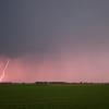 GZ-Leser Gabor Metzger hat am Montagabend von Dürrlauingen aus das Gewitter mit Blick auf Hafenhofen und Konzenberg fotografiert. 