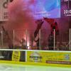 Fans des EHF Passau zündeten vor dem Spiel gegen den HC Landsberg im Eisstadion Pyrotechnik. 