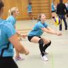Für Rebecca Breitsameter (am Ball) und die Volleyballerinnen des TSV Aichach beginnt die Saison. 	