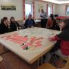 Angeregt diskutieren die Teilnehmerinnen und Teilnehmer in den Gruppenarbeiten zu den Themen Mobilität, Nahversorgung und Leben im Alter in Münsterhausen.