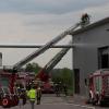 Ein Großaufgebot von Feuerwehrleuten ist am Donnerstagnachmittag zu einer Biogasanlage in Jedesheim ausgerückt.  	