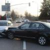 Ein Schaden von schätzungsweise über 13000 Euro entstand beim Zusammenstoß dieser beiden Autos auf der großen Kreuzung in Nordheim.