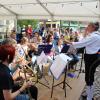 Auf dem Bürgerfest in Untermeitingen präsentierte sich das Jugendblasorchester der Musikschule unter der musikalischen Leitung von Martin Wiblishauser.