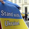 Augsburger solidarisieren sich mit den Menschen in der Ukraine. 
