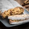 Backen Sie mit dem Rezept diesen Kokosstollen.