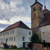 Das Abthaus (Prälatur) ist nach der Klosterkirche das zweitälteste Gebäude in Auhausen und hat eine entsprechend bewegte Geschichte. 	
