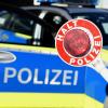 Die Polizei ermittelt in einem Fall von Unfallflucht im Augsburger Bärenkeller. 