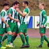 Über ihren sechsten 2:0-Sieg dieser Saison freuten sich die Kicker des Landesliga-Spitzenreiters FC Gundelfingen gegen Ichenhausen, hier nach dem 1:0-Treffer: (von links) Elias Weichler, Torschütze Fabio Kühn, Tiemo Reutter, Janik Noller, Jonas Schneider, Philipp Schmid, Manuel Müller. 