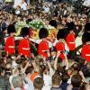 Dianas Begräbnis am 6. September 1997 wird zu einem Volkstrauertag. Die junge Prinzessin war bei den Briten sehr beliebt.