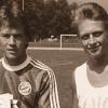 Jürgen Schnell posiert zusammen mit Lothar Matthäus im Tegernseer Trainingslager des FC Bayern München. 