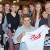 Junioren-Weltmeister Florian Breuer besuchte die Reischlesche Wirtschaftsschule, an der er selbst den Abschluss machte, und berichtete von seinem Leben als Leistungssportler. 
