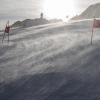 Meteorologen erwarten auf dem Rettenbachgletscher einen Sturm mit orkanartigen Böen und Schnee.