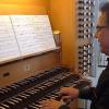 Der Organist an der Nikolaikirche in Leipzig Jürgen Wolf imponierte mit einem überwältigenden Programm an der Sandtner-Orgel. 	