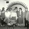 Dieses Bild entstand bei der Gründung des katholischen Frauenbunds Klosterbeuren am 18. Mai 1987. Rechts im Bild Pfarrer Robert Schwaiger.  	