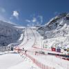 Die neue Saison ist mit dem Riesenslalom der Damen in Sölden eröffnet worden.