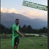 Konstantinos Stafylidis versuchte sich am Golfball - mit durchwachsenem Erfolg.