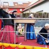 Mehrere Tausend Besucherinnen und Besucher säumten die Straßen, um mit dem Kötzer Narren Club Fasching zu feiern.