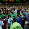 Argentinische Spieler versuchten vor dem Spiel, die Menge zu beruhigen.